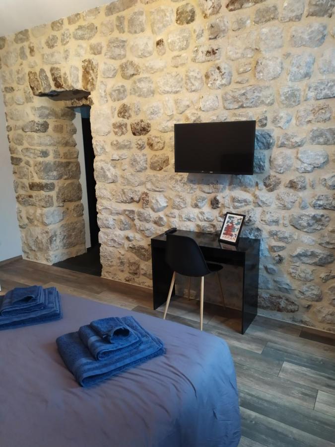 Bed and Breakfast Au Pied de la Béalière Montpezat-sous-Bauzon Habitación foto