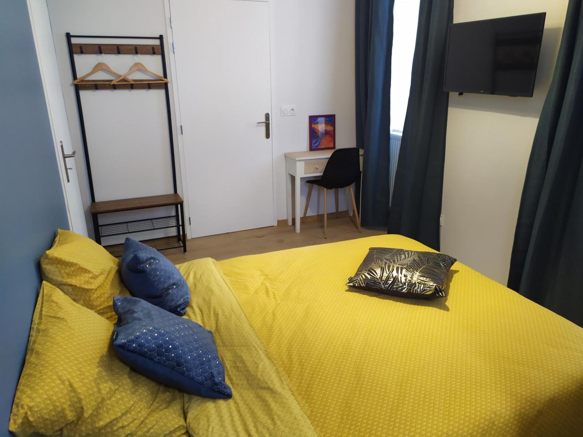 Bed and Breakfast Au Pied de la Béalière Montpezat-sous-Bauzon Habitación foto
